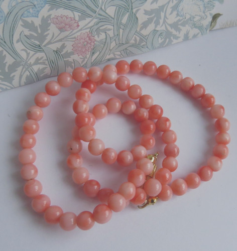 Vintage coral bead - vintage,