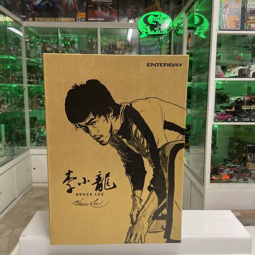 Enterbay scale real - 1/6,