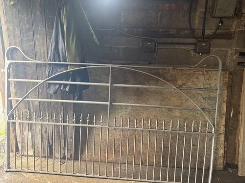 Antique farm gate single