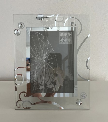Sixtrees glass photo frame - photo,