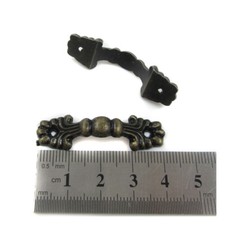 4 X SMALL ANTIQUE BRASS