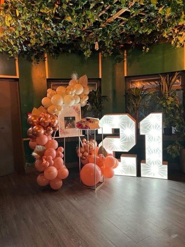 4ft light numbers for - 4ft, up