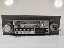Vintage Pioneer AM/FM Radio