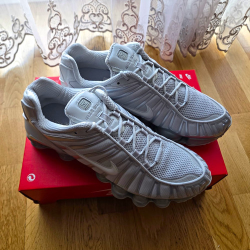 Nike wmns shox - tl, dust