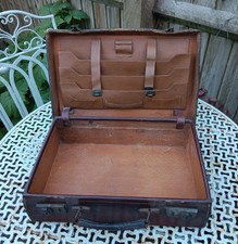 Vintage  Leather  .briefcase