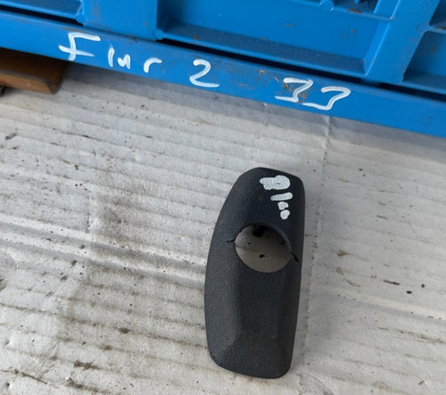 Mercedes w124 center armrest - center,