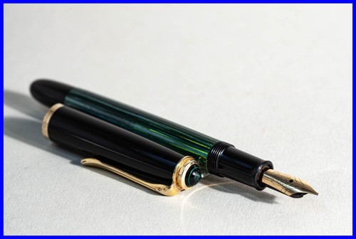 Pelikan 400nn green striped - pelikan,