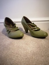 Lime Green Vintage Retro Pin