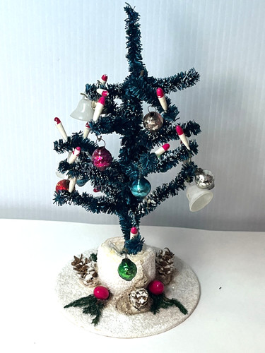 Vintage bottle brush christmas - brush,
