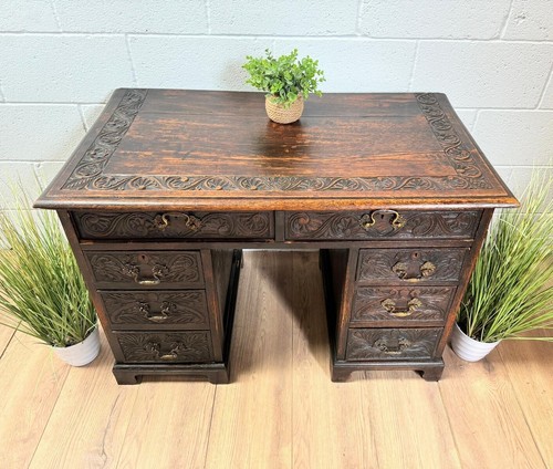 Antique carved oak pedestal - antique,