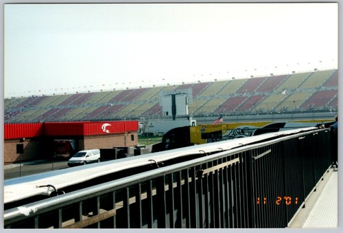 Vtg color snapshot auto - color, racing