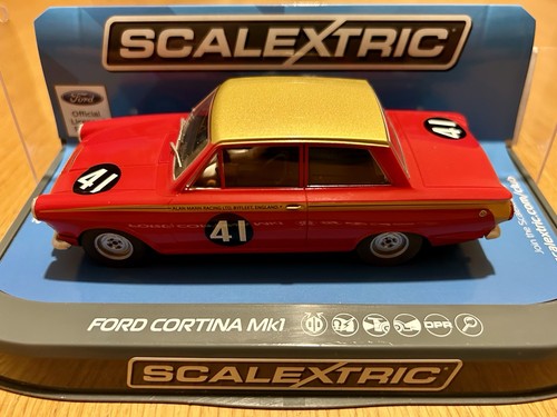 New scalextric c3870 - new, ford