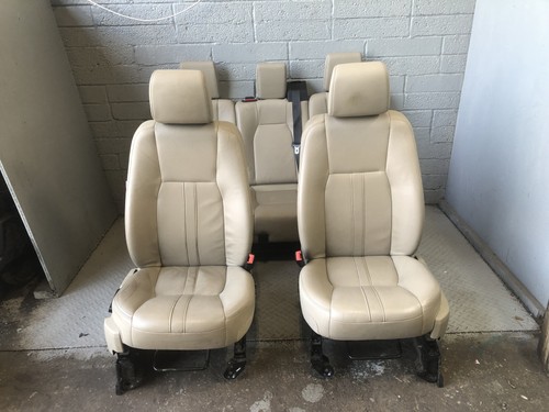 Discovery seats leather - seats,