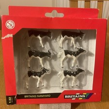 Britains Farm 40960 Friesan calves Set