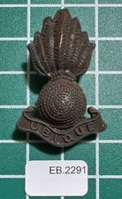 WW2 Economy Plastic Royal Artillery Cap/Collar Badge EB.2291