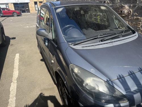 Peugeot 1007 spares repair - 1007,