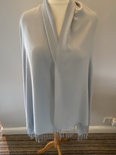 Stunning light blue pashmina - stunning,