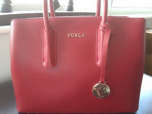 Furla red saffiano leather - red,