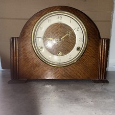 Vintage Wooden Mantel Clock