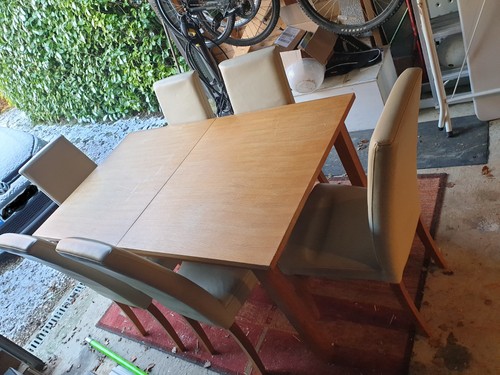 Modern oak dining room table