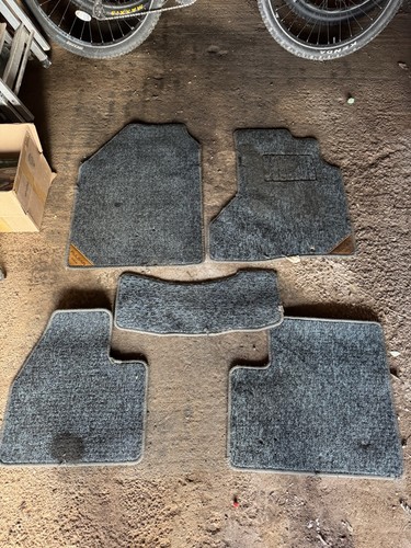 Nissan pulsar gti floor mats - nissan, gti-r