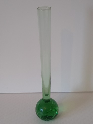 Vintage controlled bubble - controlled,