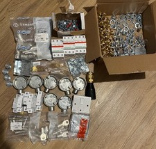 Mixed new Electrical Fittings fuse spur unit,Tripole main  switch Job Lot