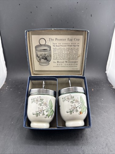 Royal worcester egg - royal,