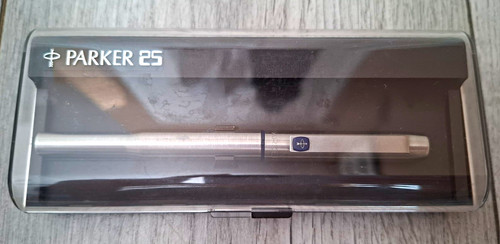 Parker metal fountain pen - metal,