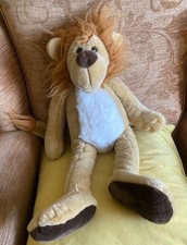 Cuddly male lion 28" long vgc