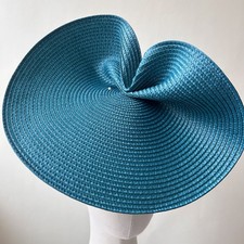 33cm sinamay hat - hat, holder