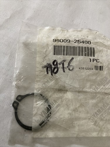 Yamaha 99009 25400 - 99009-25400, clip