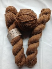 Yama Yarn merino Linen Singles