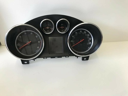 Vauxhall astra 2010 - vauxhall,