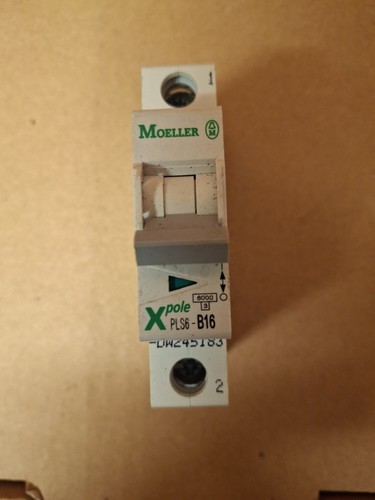 Moeller amp curve - curve, mcb