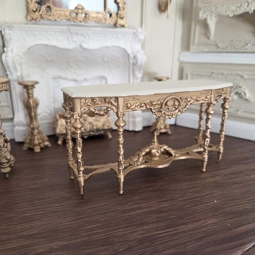 12th scale dollshouse - 12th,
