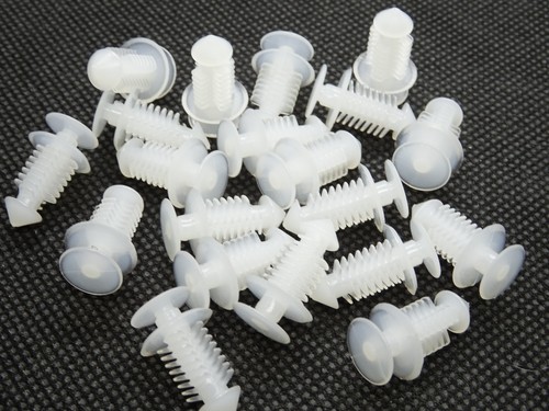 Pieces mounting clips - pieces,
