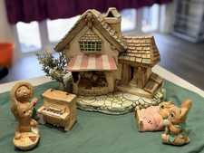 Pendelfin Picnic Midge, Pieface, Twins, Rocky, Fruit Shop & Piano Figurine Set 