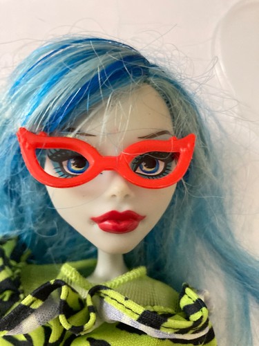 Monster high ghoulia yelps - monster,