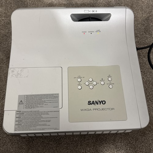 Sanyo plc wl2500 projector - plc-,