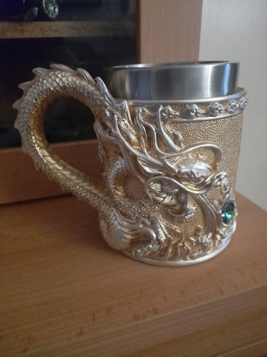 Gold dragon drinking vessel - gold,