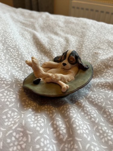 Aynsley hand painted spaniel - hand,