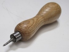 Stunning Vintage 5" Carpenters