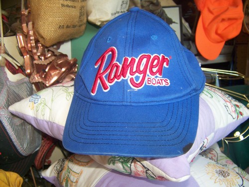 Blue ranger boats - ranger, red