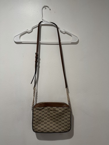 Michael kors small monogram - michael,
