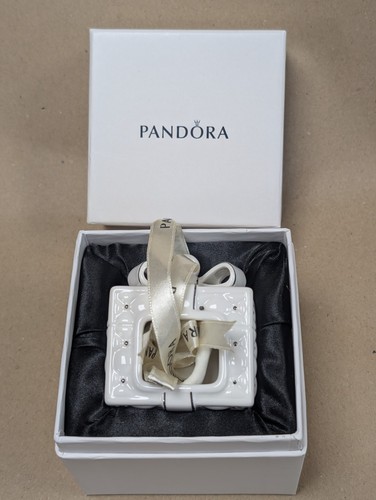 Pandora gift box ornament 2016 - ornament,