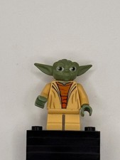 LEGO Star Wars Yoda minifigure