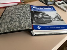 11 bound issues of London Bus