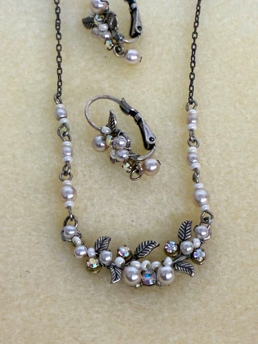 Firefly flora zia white - flora,