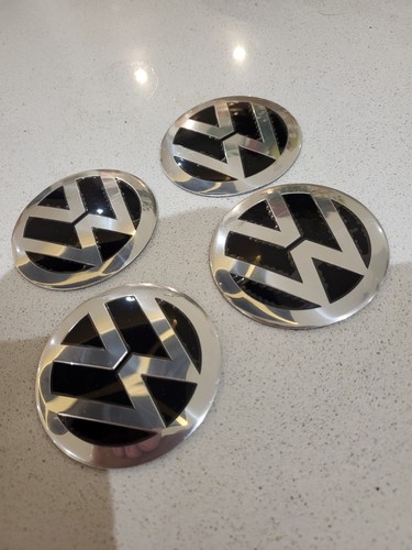 Hub cap badges - cap, wheel